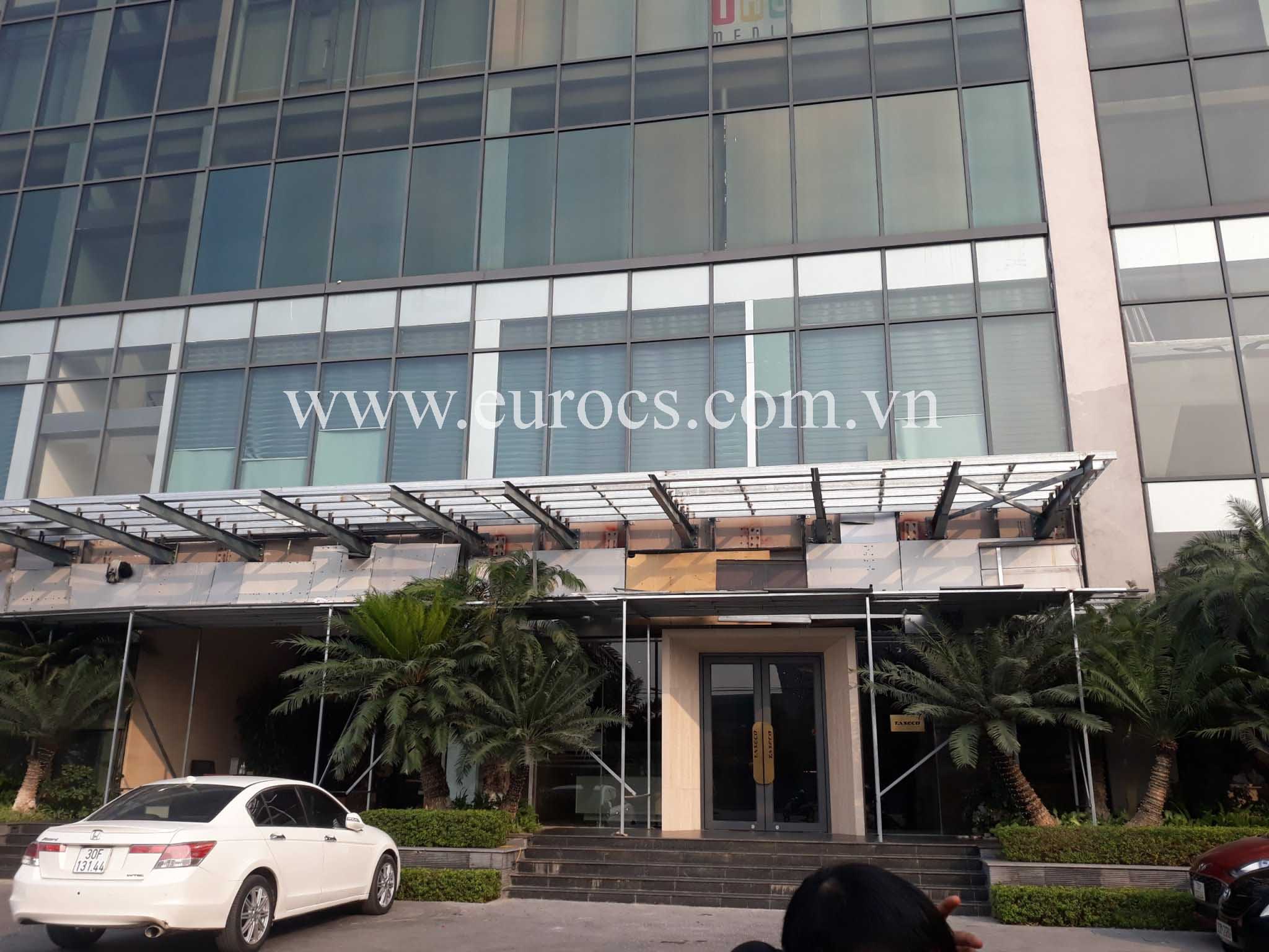 Dự án Thi công cải tạo mái sảnh tầng 1 văn phòng bán hàng Tasecoland