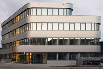 Vì sao tấm Aluminium là lựa chọn tốt nhất cho kiến trúc hiện đại?