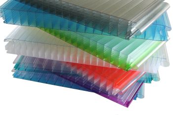 Tấm lấy sáng Polycarbonate Rodeca